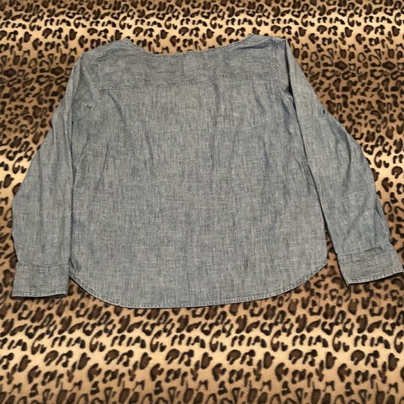 2 for $20 AMERICAN EAGLE Shirt Women’s Size XL AE Denim Pullover Long Sleeve Top - Picture 9 of 10